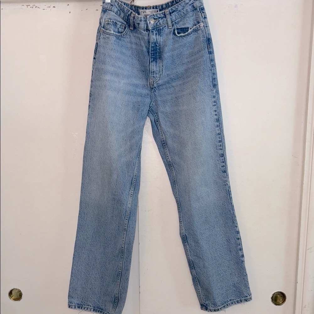 ZARA Straight Leg Blue Denim Jeans